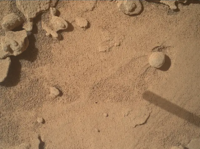 Sol 4840: Mars Hand Lens Imager (MAHLI)