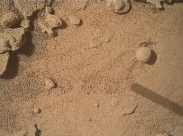 Sol 4840: Mars Hand Lens Imager (MAHLI)