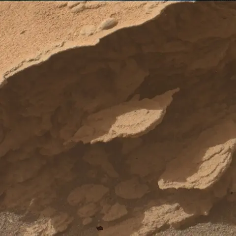 Sol 4840: Mars Hand Lens Imager (MAHLI)
