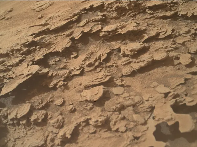 Sol 4840: Mars Hand Lens Imager (MAHLI)