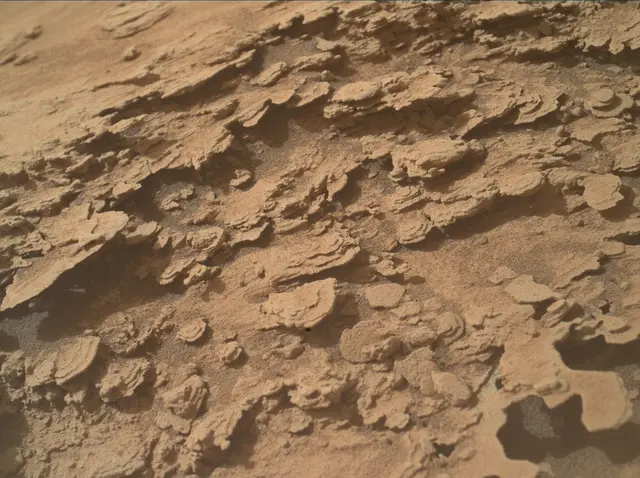Sol 4840: Mars Hand Lens Imager (MAHLI)