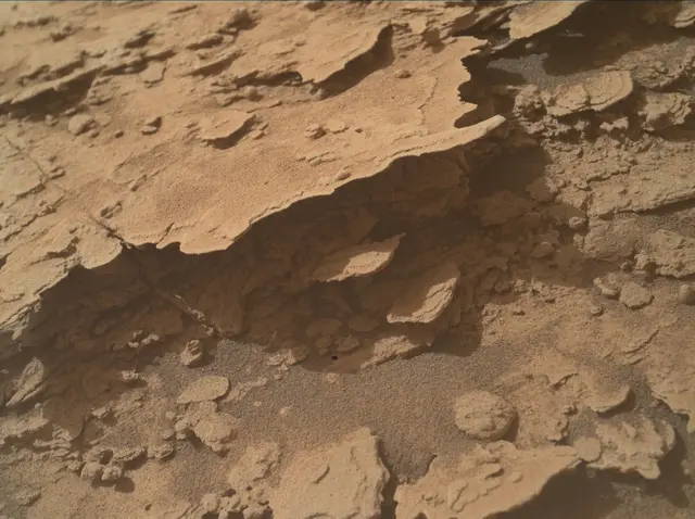 Sol 4840: Mars Hand Lens Imager (MAHLI)