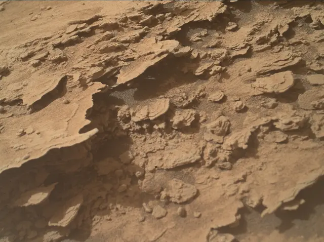 Sol 4840: Mars Hand Lens Imager (MAHLI)