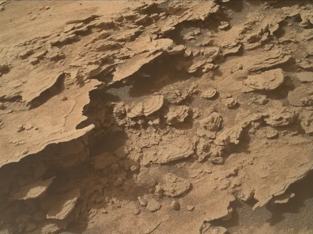 Sol 4841: Mars Hand Lens Imager (MAHLI)