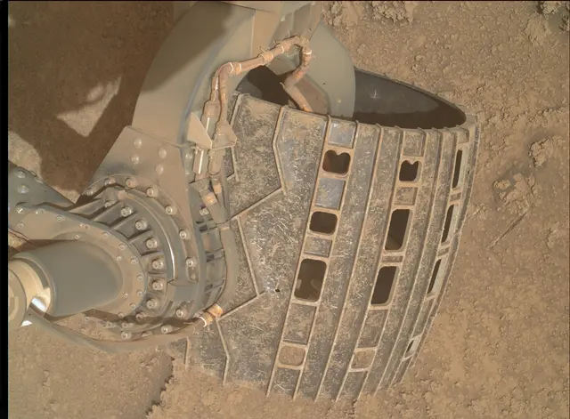 Sol 4844: Mars Hand Lens Imager (MAHLI)