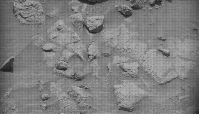 Sol 4845: Mast Camera (Mastcam)