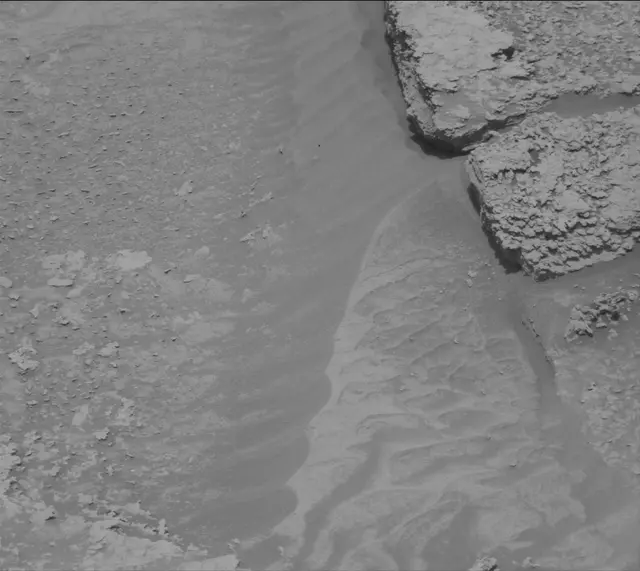 Sol 4845: Mast Camera (Mastcam)