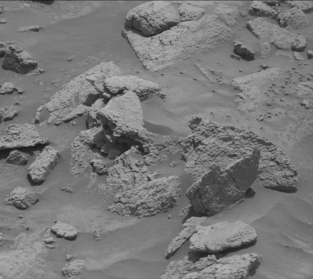 Sol 4845: Mast Camera (Mastcam)