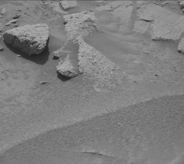 Sol 4845: Mast Camera (Mastcam)