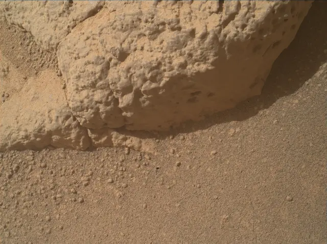 Sol 4845: Mars Hand Lens Imager (MAHLI)