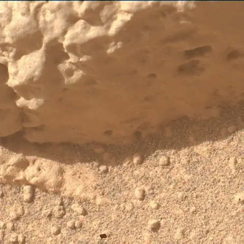 Sol 4845: Mars Hand Lens Imager (MAHLI)
