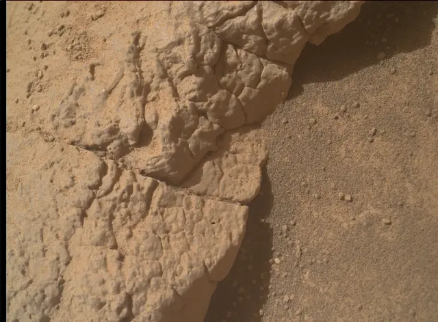 Sol 4845: Mars Hand Lens Imager (MAHLI)