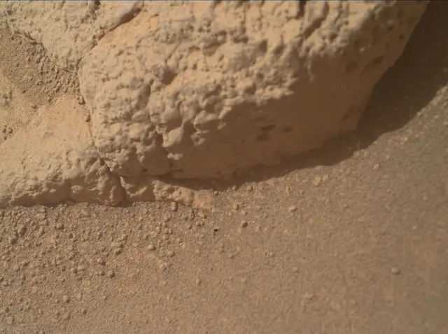 Sol 4845: Mars Hand Lens Imager (MAHLI)