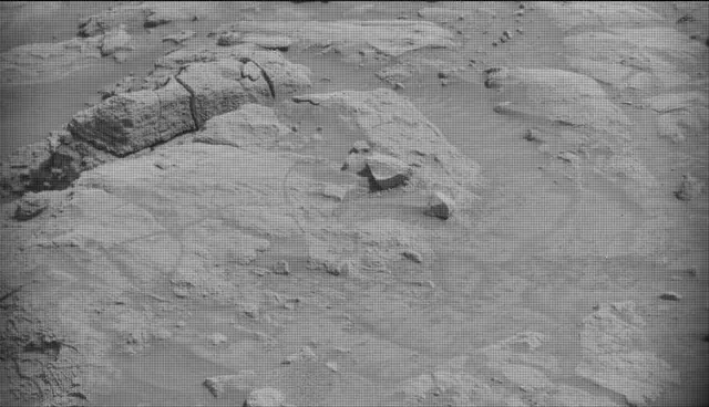 Sol 4847: Mast Camera (Mastcam)