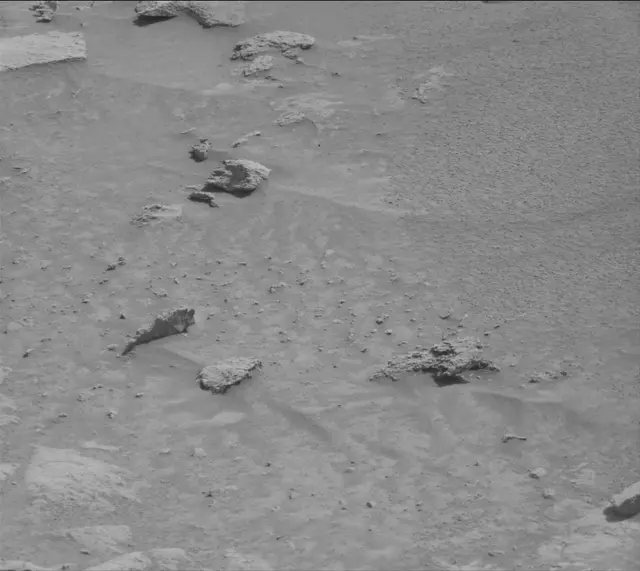 Sol 4847: Mast Camera (Mastcam)