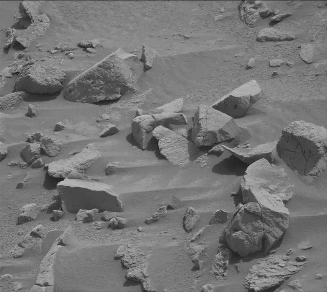 Sol 4847: Mast Camera (Mastcam)