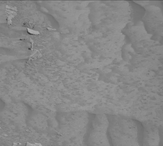 Sol 4847: Mast Camera (Mastcam)