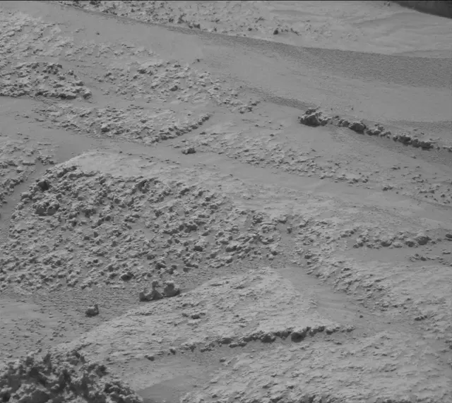Sol 4847: Mast Camera (Mastcam)