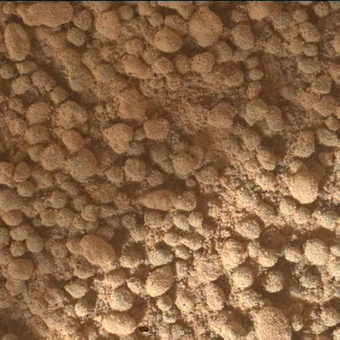 Sol 4847: Mars Hand Lens Imager (MAHLI)