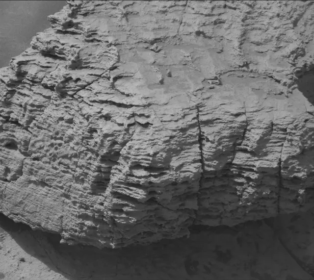 Sol 4850: Mast Camera (Mastcam)