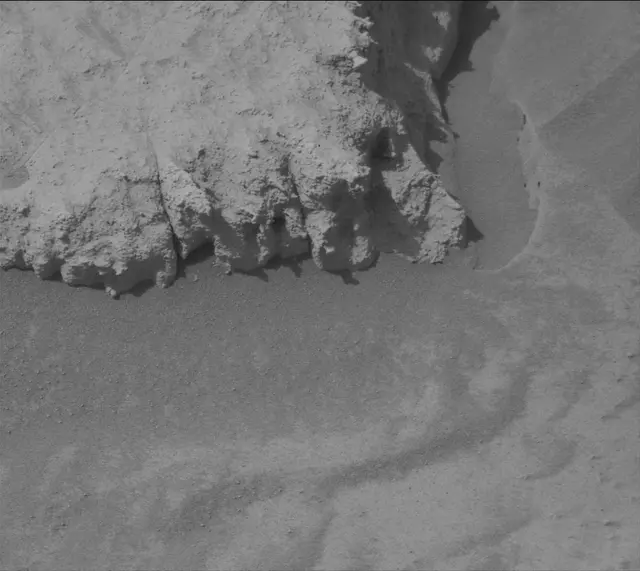 Sol 4850: Mast Camera (Mastcam)