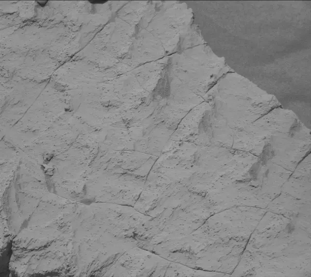 Sol 4850: Mast Camera (Mastcam)