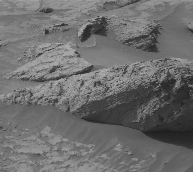 Sol 4850: Mast Camera (Mastcam)