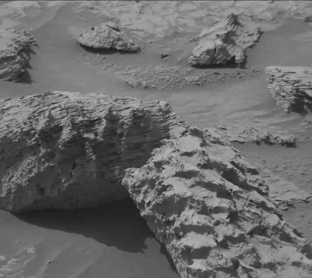 Sol 4850: Mast Camera (Mastcam)