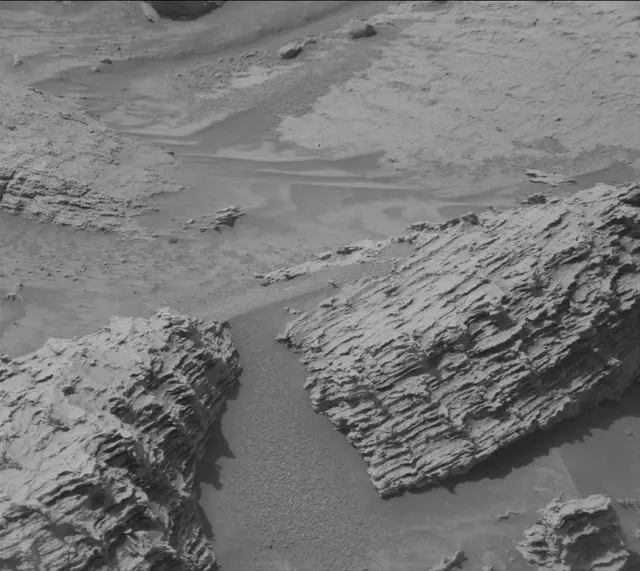 Sol 4850: Mast Camera (Mastcam)