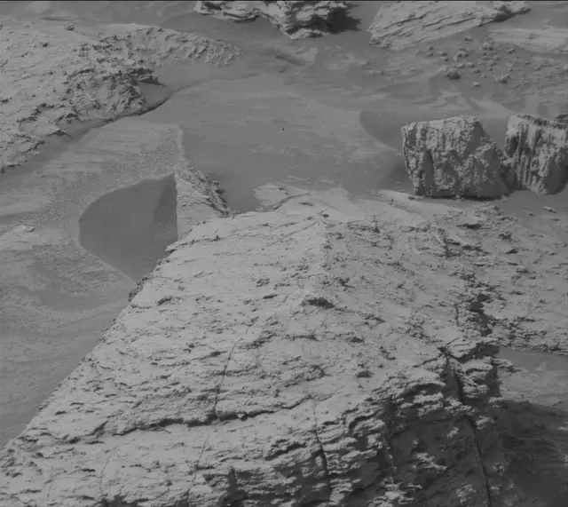 Sol 4850: Mast Camera (Mastcam)