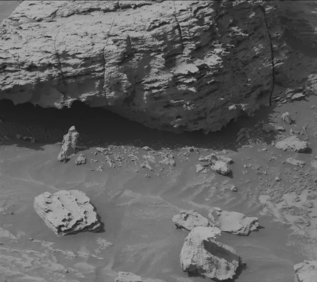 Sol 4850: Mast Camera (Mastcam)