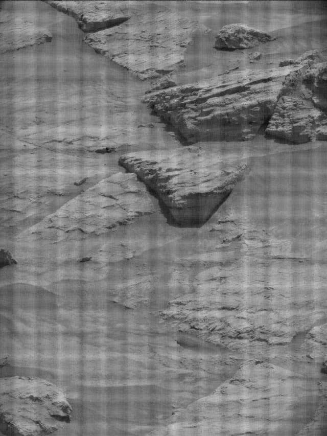 Sol 4852: Mast Camera (Mastcam)