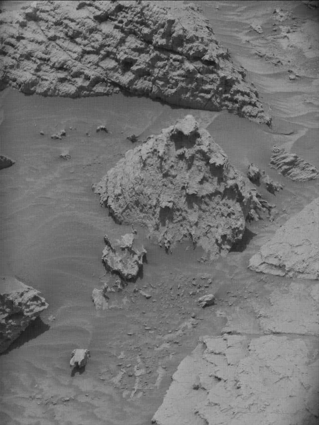 Sol 4852: Mast Camera (Mastcam)