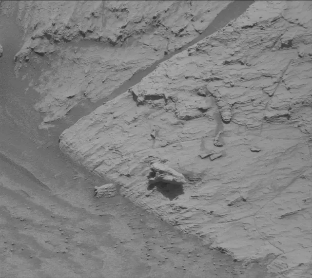 Sol 4852: Mast Camera (Mastcam)