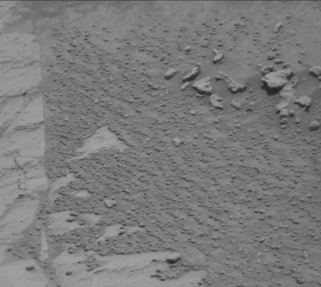 Sol 4852: Mast Camera (Mastcam)