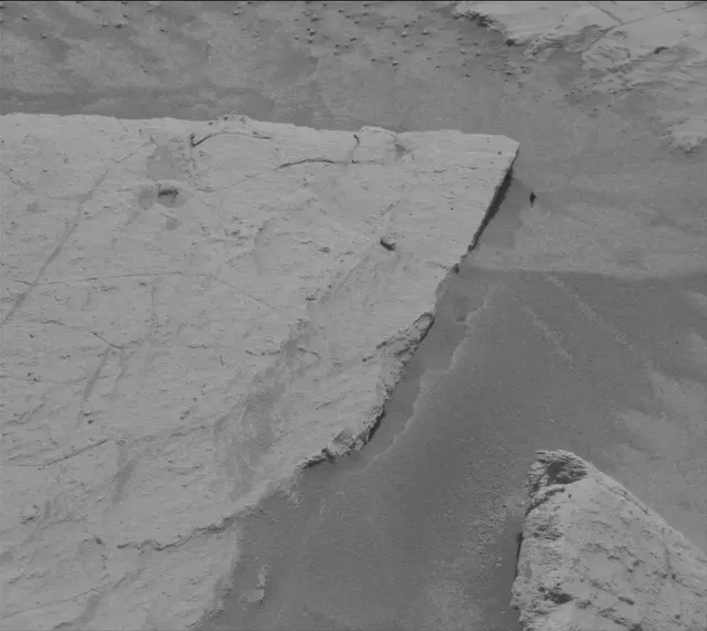 Sol 4852: Mast Camera (Mastcam)