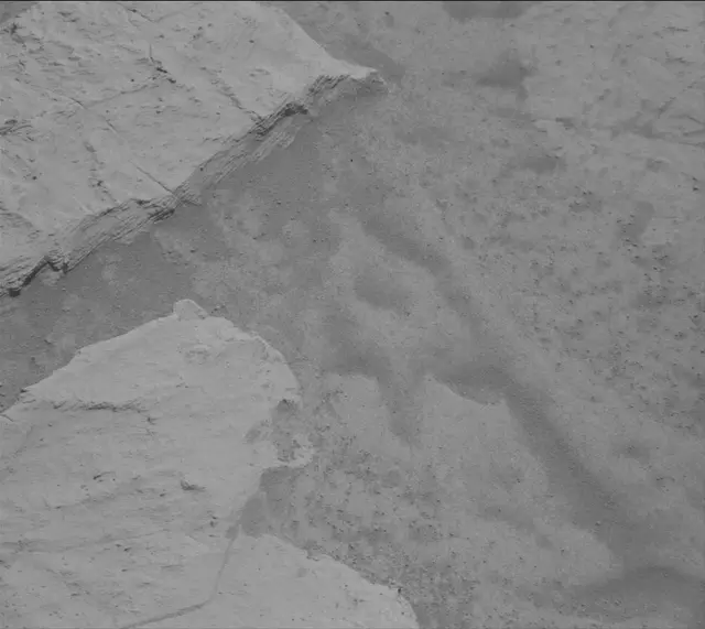 Sol 4852: Mast Camera (Mastcam)
