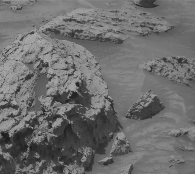 Sol 4854: Mast Camera (Mastcam)