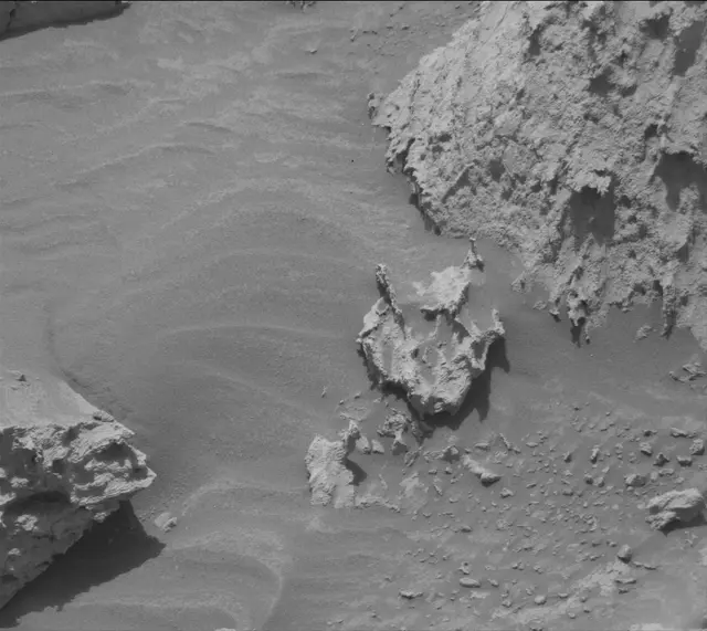 Sol 4854: Mast Camera (Mastcam)