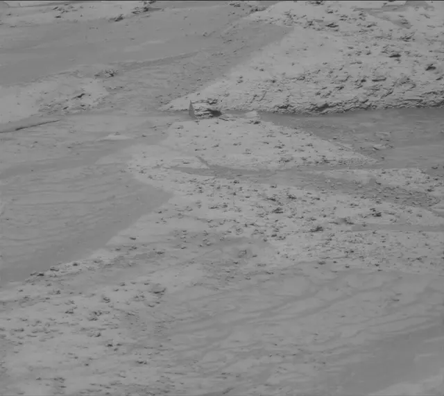 Sol 4860: Mast Camera (Mastcam)