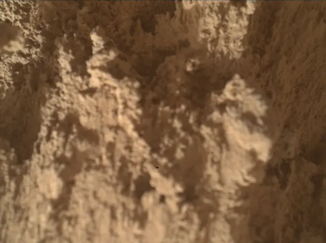 Sol 4860: Mars Hand Lens Imager (MAHLI)