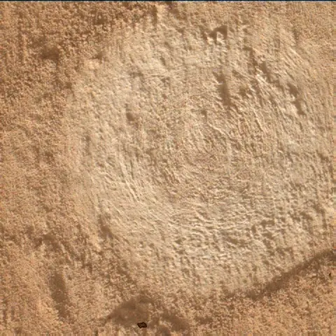 Sol 4860: Mars Hand Lens Imager (MAHLI)