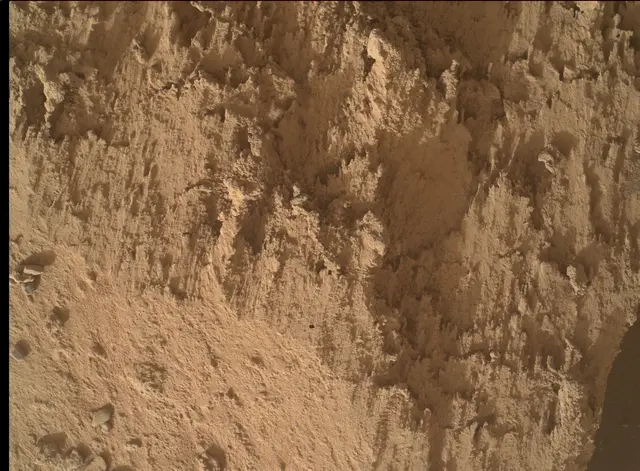 Sol 4860: Mars Hand Lens Imager (MAHLI)