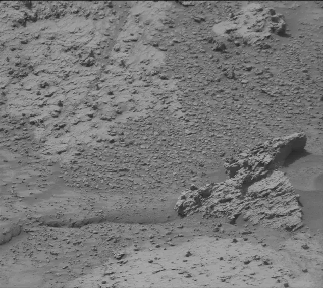 Sol 4861: Mast Camera (Mastcam)