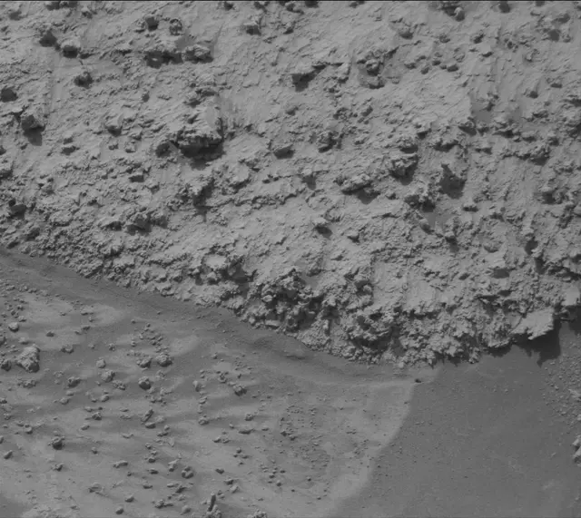 Sol 4861: Mast Camera (Mastcam)