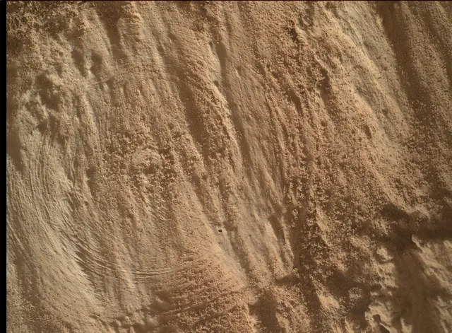 Sol 4867: Mars Hand Lens Imager (MAHLI)