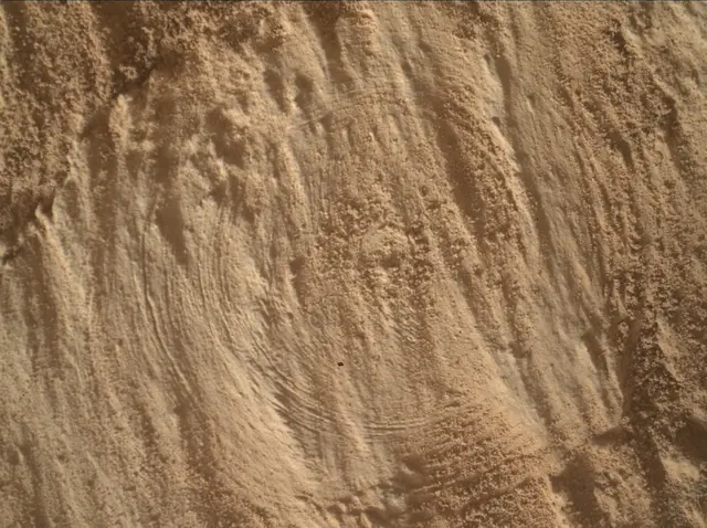 Sol 4867: Mars Hand Lens Imager (MAHLI)