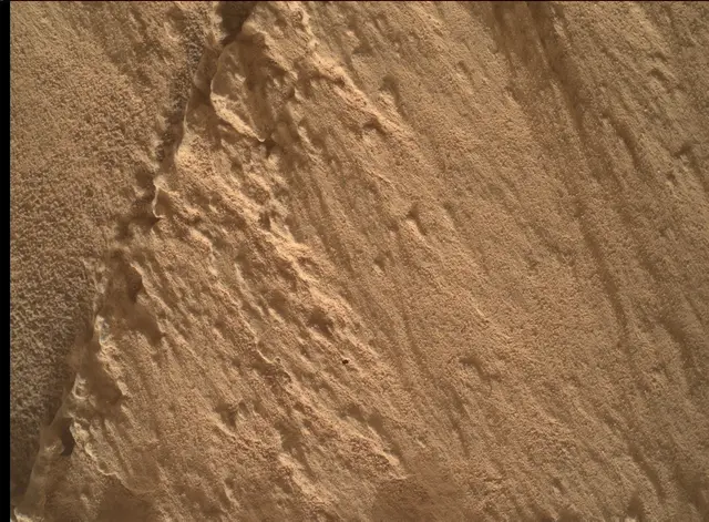 Sol 4867: Mars Hand Lens Imager (MAHLI)