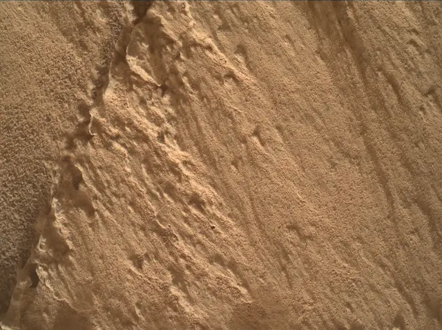 Sol 4867: Mars Hand Lens Imager (MAHLI)