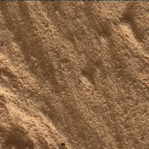 Sol 4867: Mars Hand Lens Imager (MAHLI)